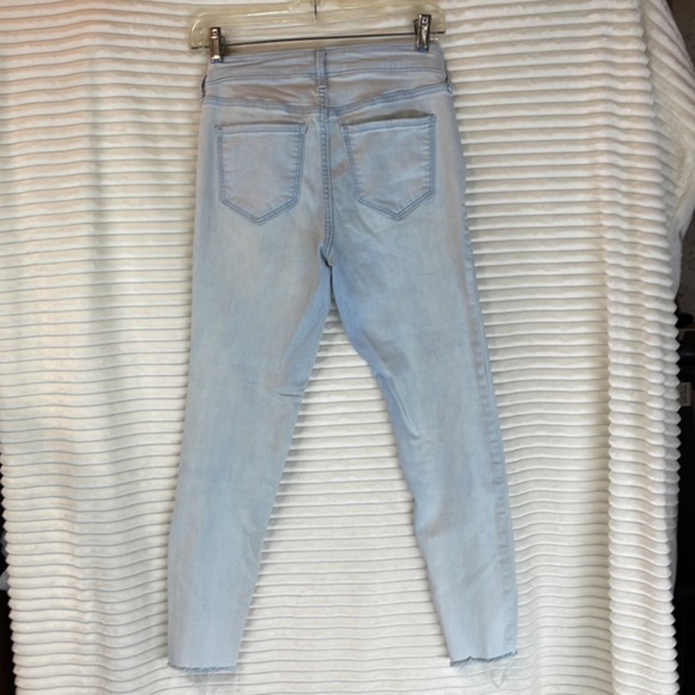 OLD NAVY ROCKSTAR JEANS - Picture 2 of 11